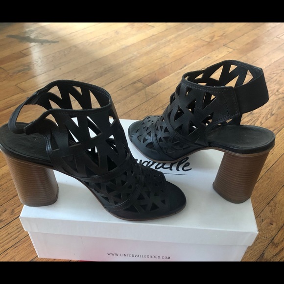 Intervalle Black Leather Sandals - Size 38 - Picture 2 of 5